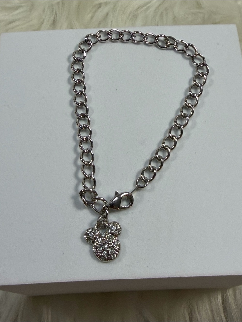💙3/$20💙 DISNEY Silver Crystal Mouse Pendant Chain Bracelet - Silver